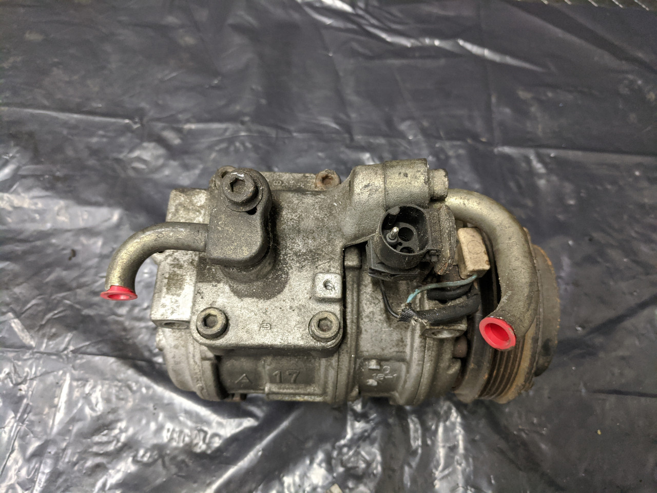 BMW E34 5-Series Air Conditioning A/C Compressor Pump Denso 64528390743