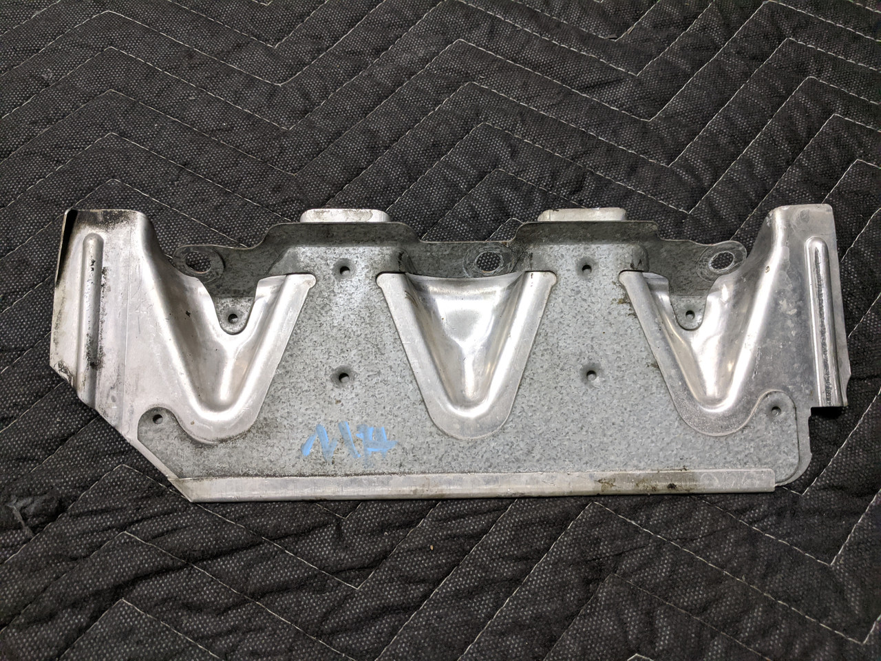 BMW E31/E38 7-Series 8-Series M73 V12 Heat Resistant Plate Cylinders 10-12 11621742415