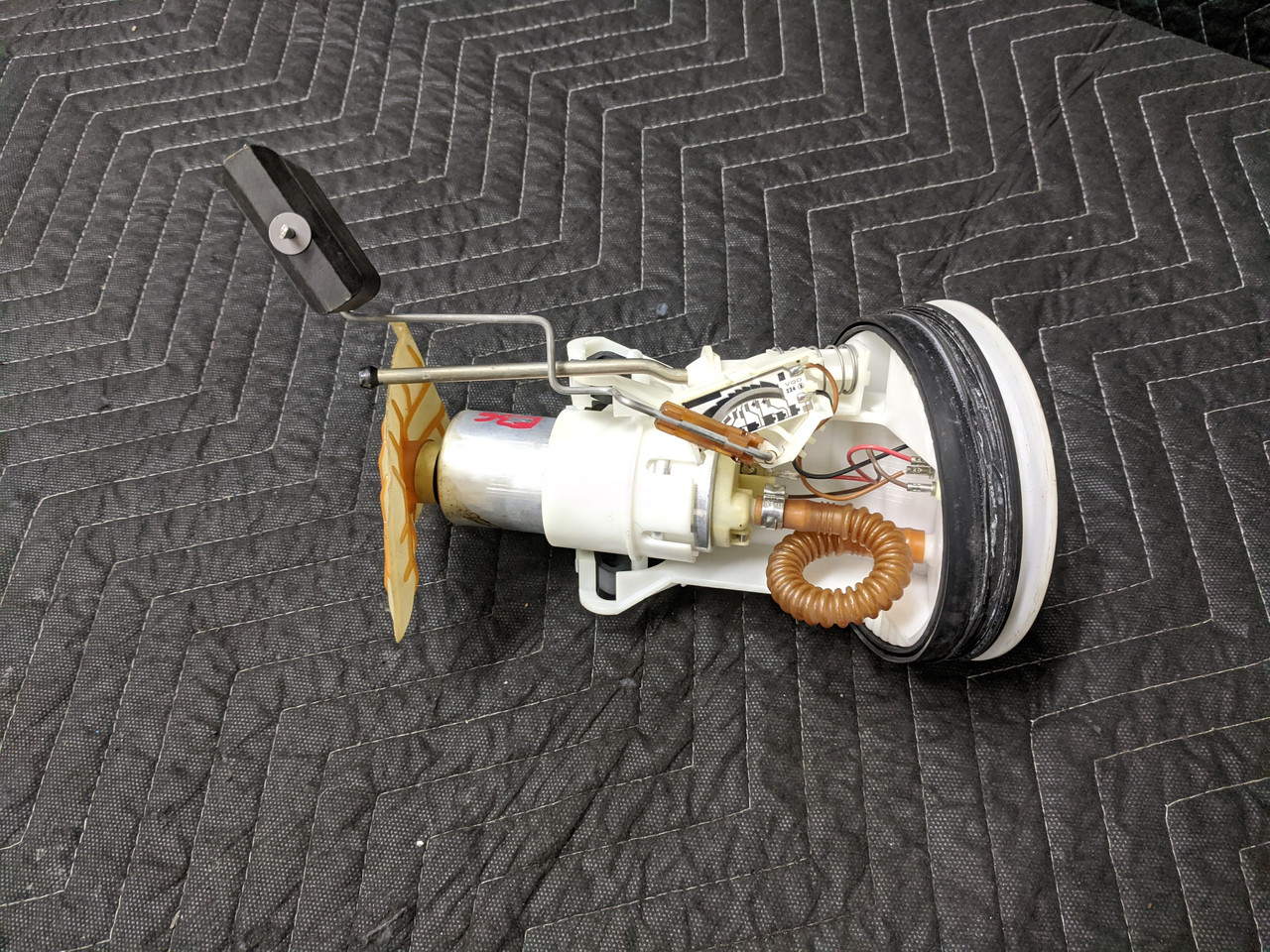 BMW E36 16141182842 | recycleBMWs.com | Used BMW Parts