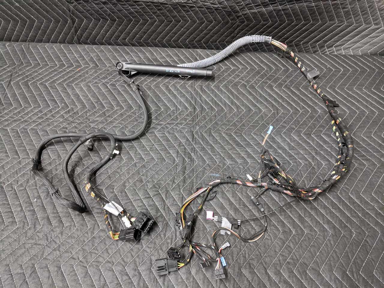 BMW E93 3-Series M3 Convertible Trunk Wiring Harness 6970830