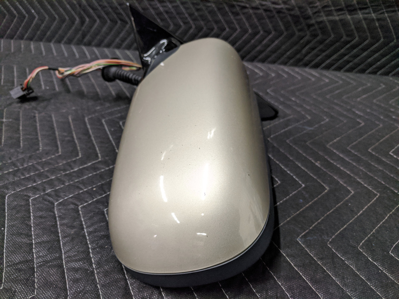 BMW E38 7-Series Electric Heated Exterior Mirror Left Driver Kaschmirbeige Metallic 51168191307