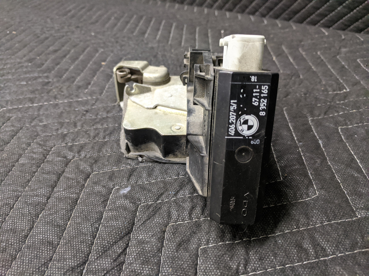 BMW E39 5-Series Door Lock Latch Actuator Rear Left Driver 8166245