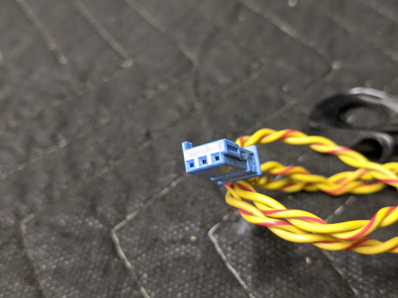 BMW E39 65138362529 | recycleBMWs.com | Used BMW Parts