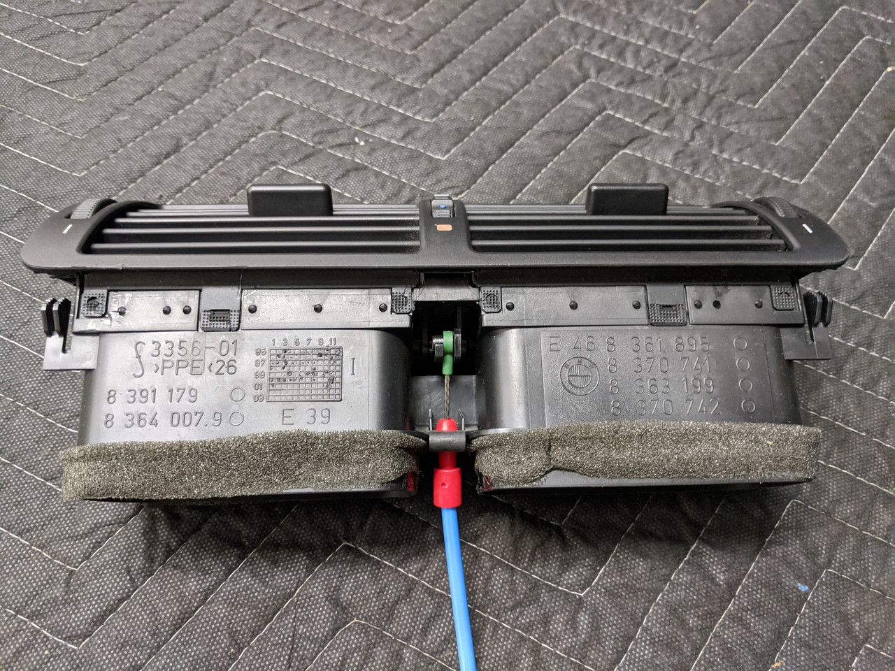 BMW E39/E46 64228361895 | recycleBMWs.com | Used BMW Parts
