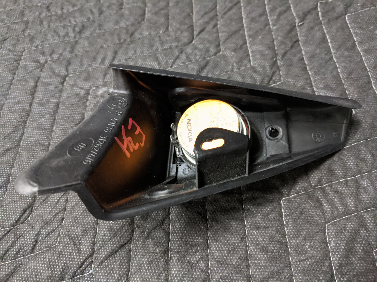 BMW E34 5-Series Front Right Door Tweeter Schwarz 65131384798