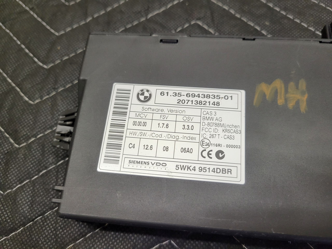 BMW E60 Comfort Access Module 61356943835 - recycleBMWs