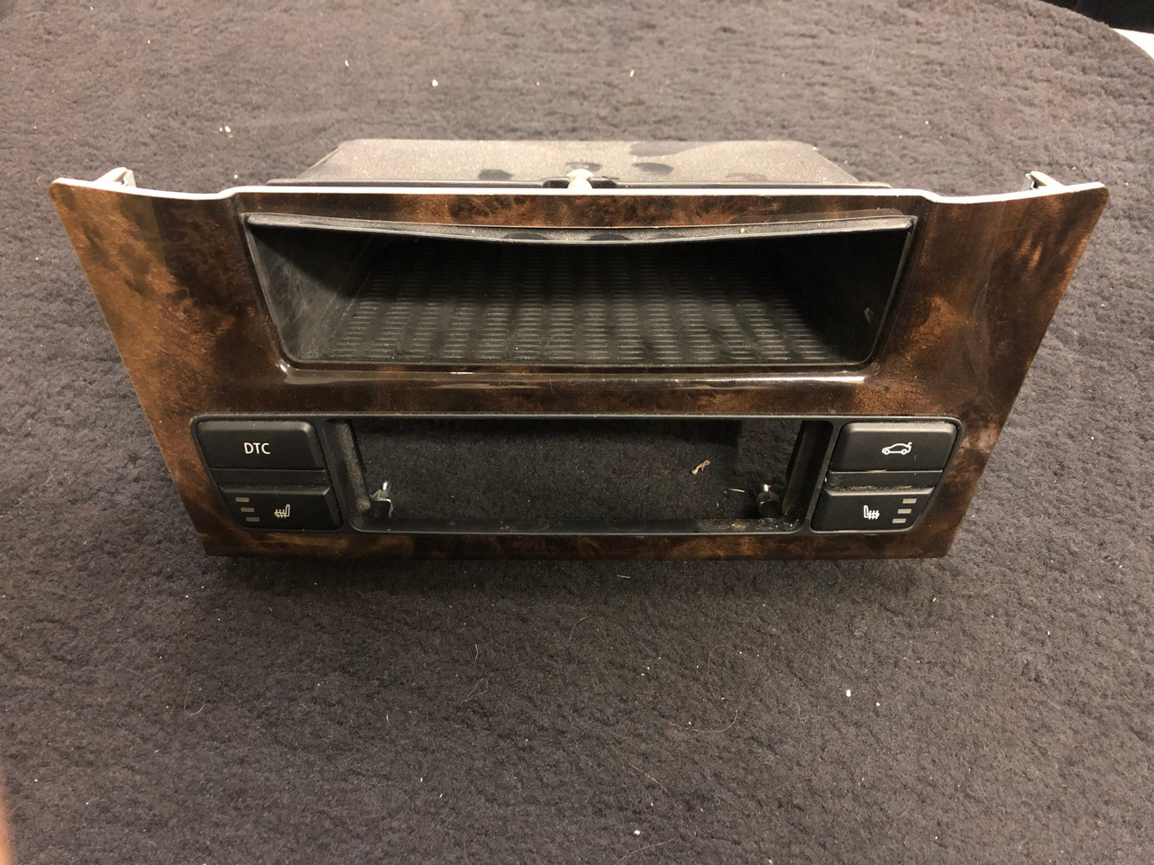 BMW E60 Center Console Dark Wood With Switches 