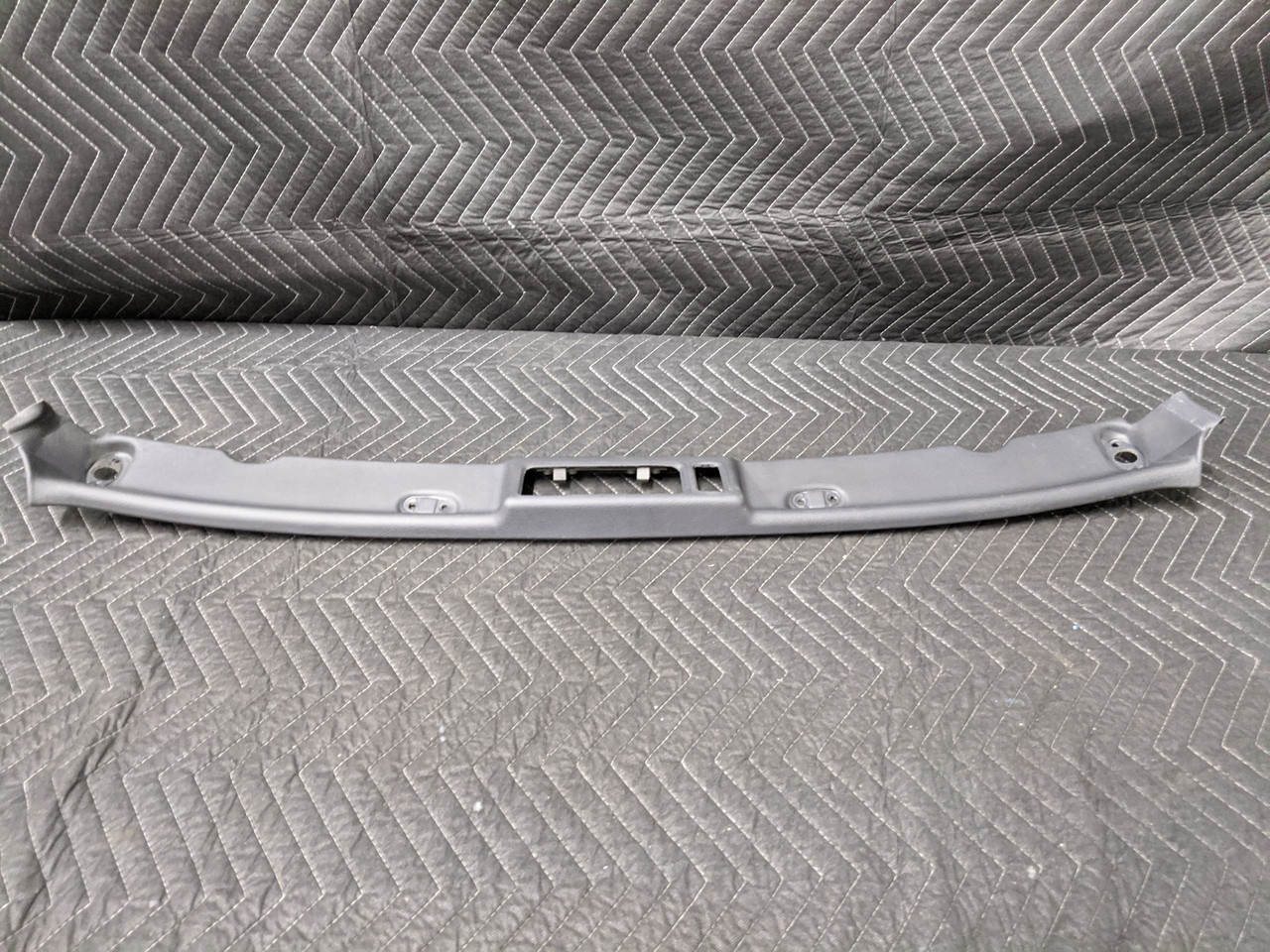 バラム300 限定カラー サタンブラックボーン