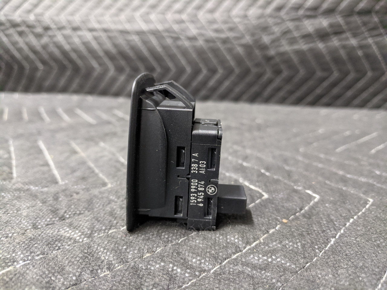 BMW E90/E91/E92/E93 Window Lifter Switch Schwarz 61316945874