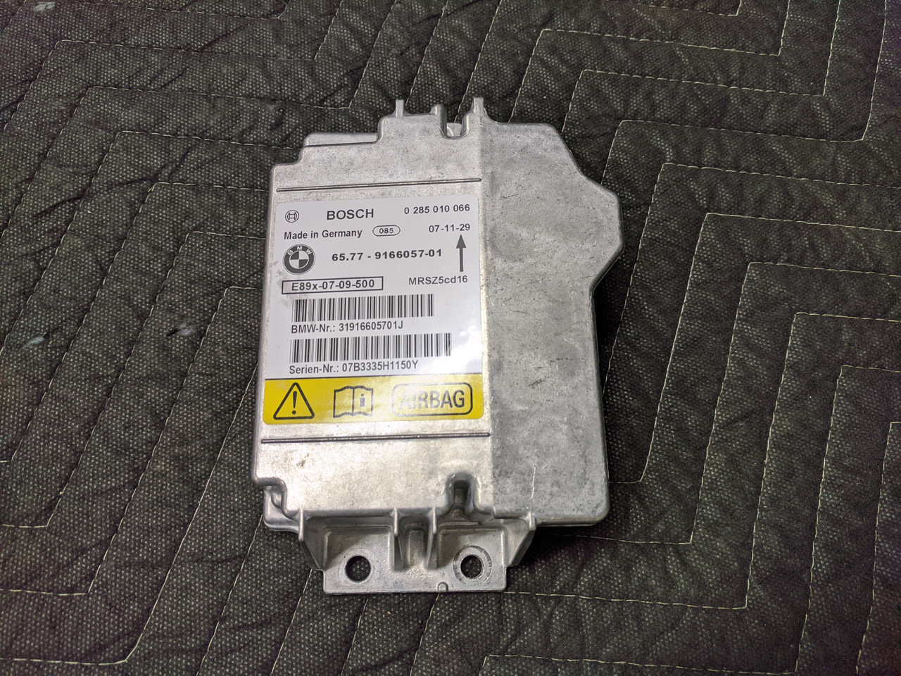 BMW E90/E91/E92 Control Unit Bosch 0285010066 65779166057