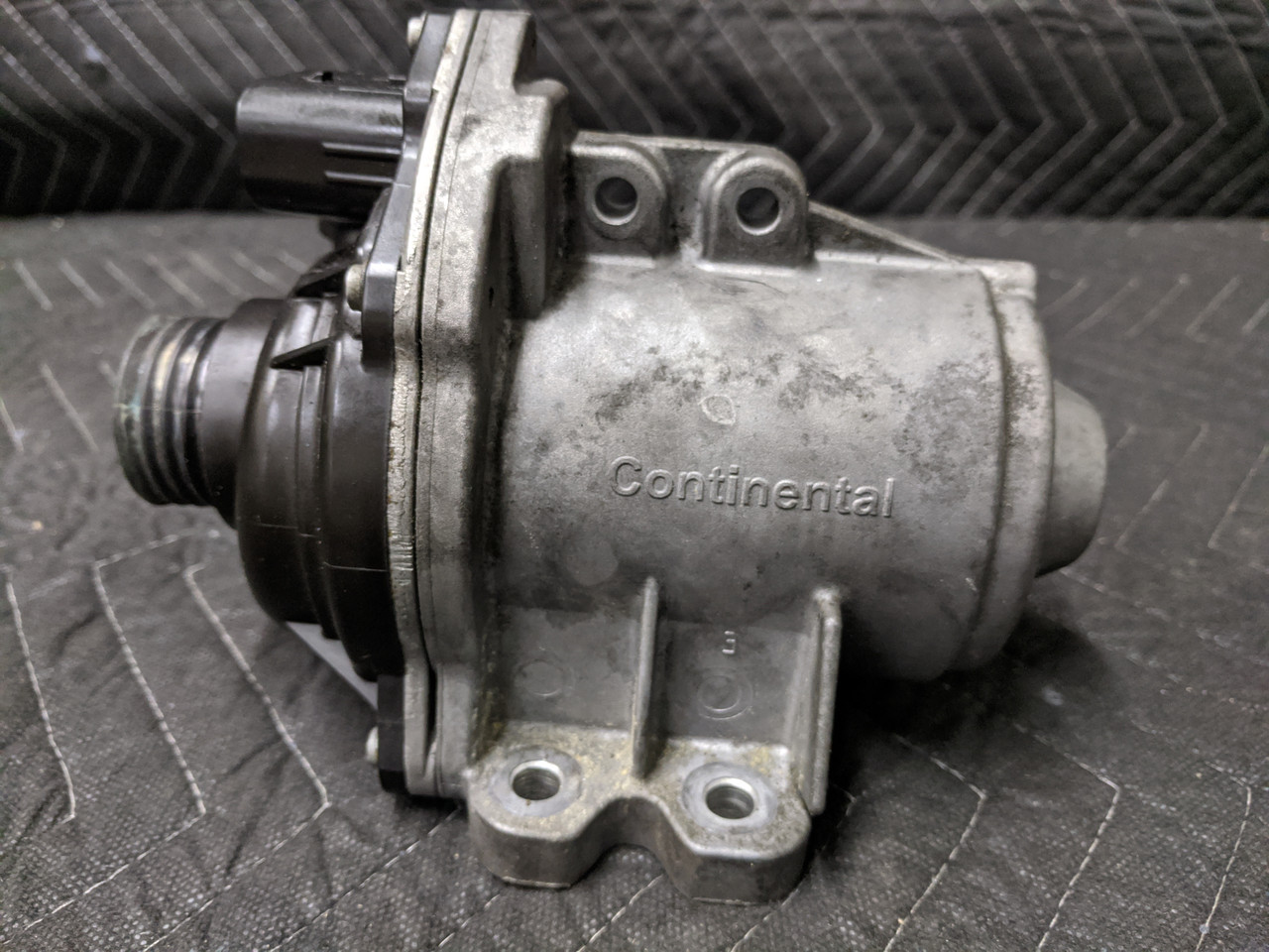 BMW E90/E91/E92/E93 N54 Electric Coolant Pump 11517632426