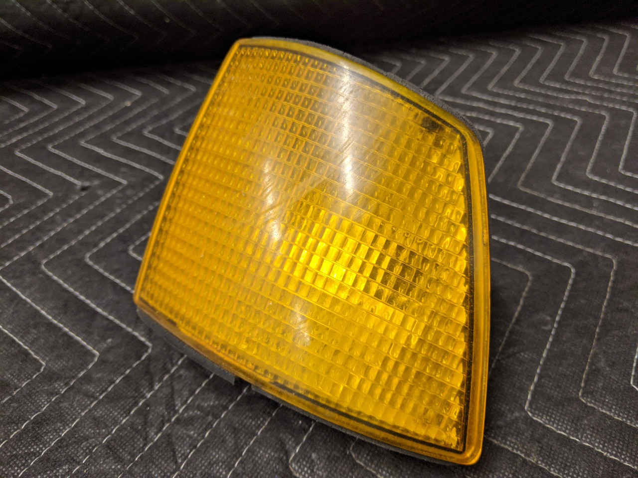 BMW E32 7-Series Parking Lamp Left 63131378821