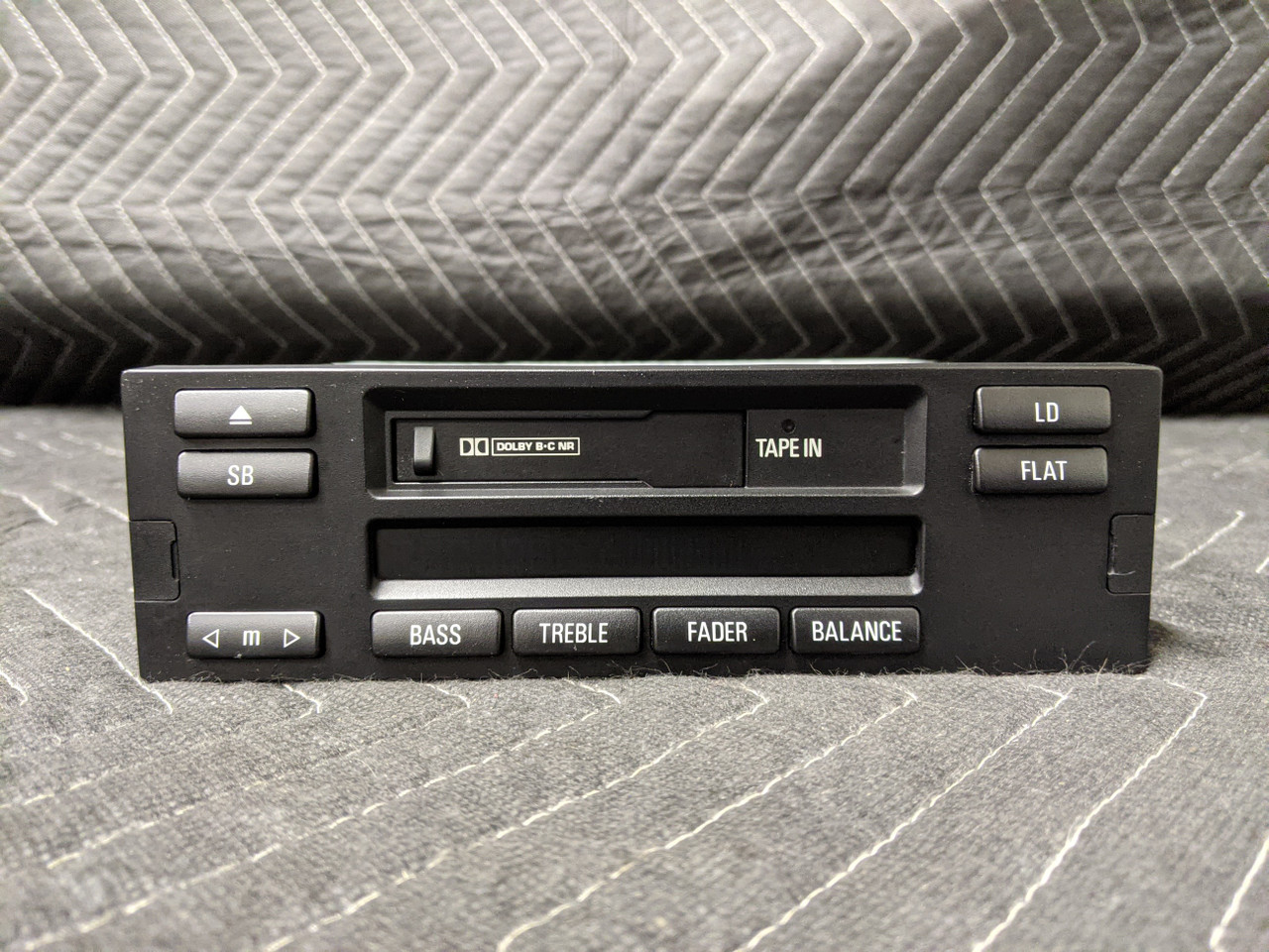 BMW E38 7-Series Radio Cassette Player C23 MID US 65128352868