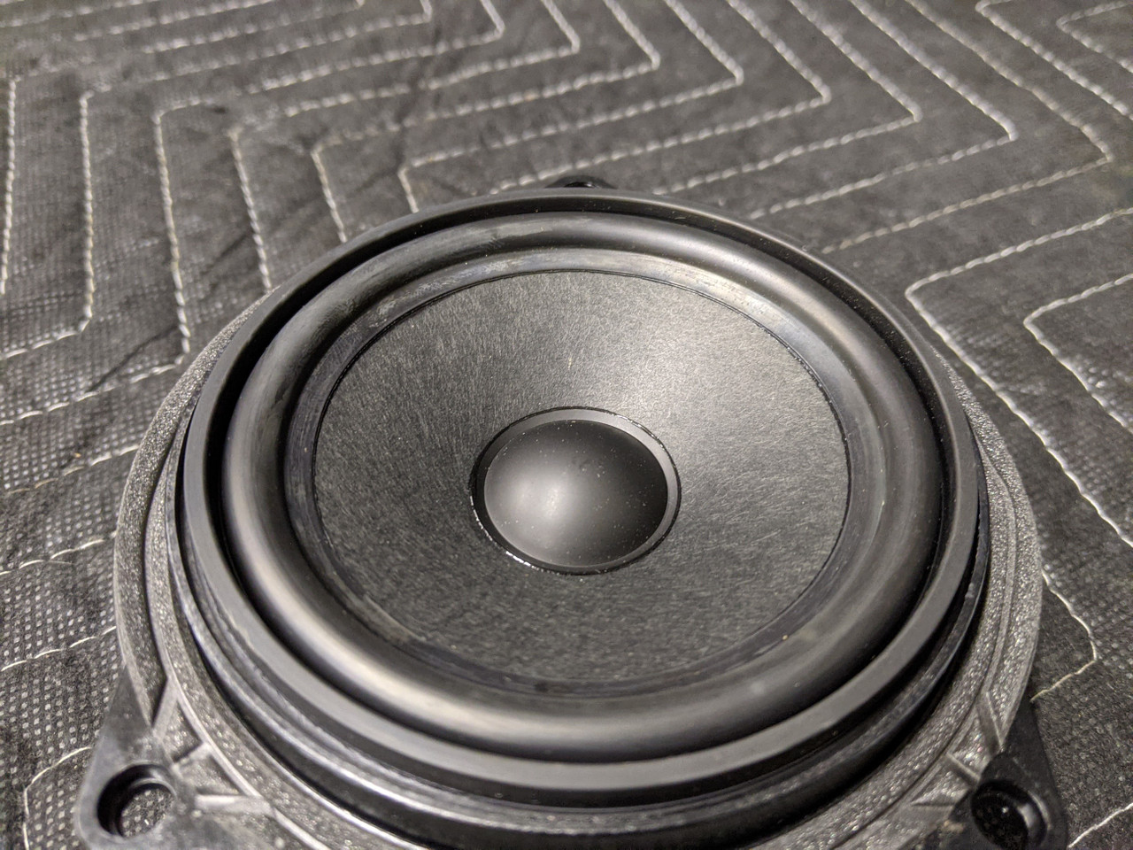 BMW E90/E91/E92/E93 3-Series Mid-Range Speaker HiFi 65139143147