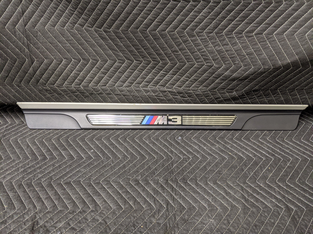BMW E46 3-Series M3 Door Sill Cover Right Passenger 51478204114