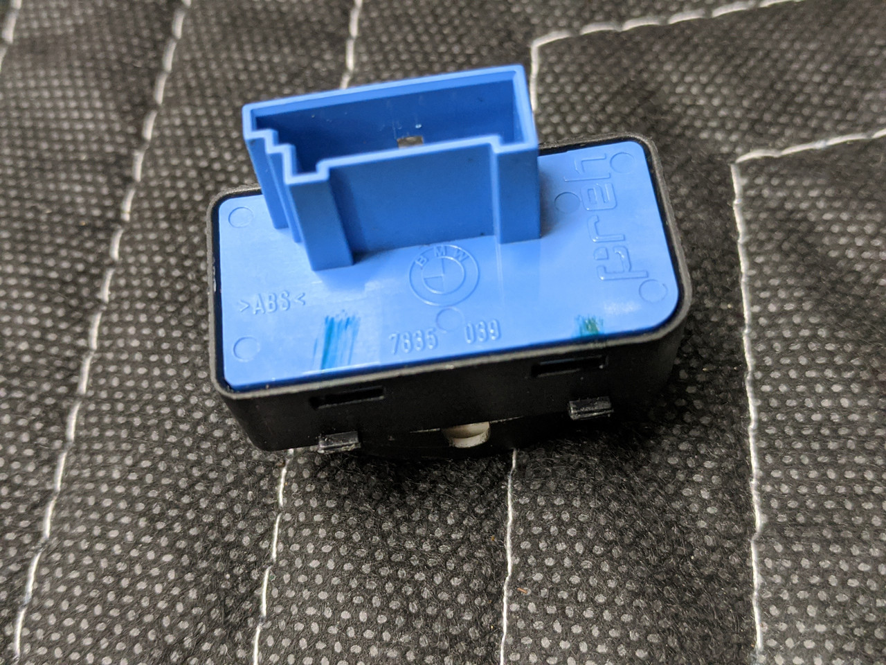 BMW E60/E61/E63/E64E90/E92/E93 M3 M5 M6 SMG DCT Drivelogic Button