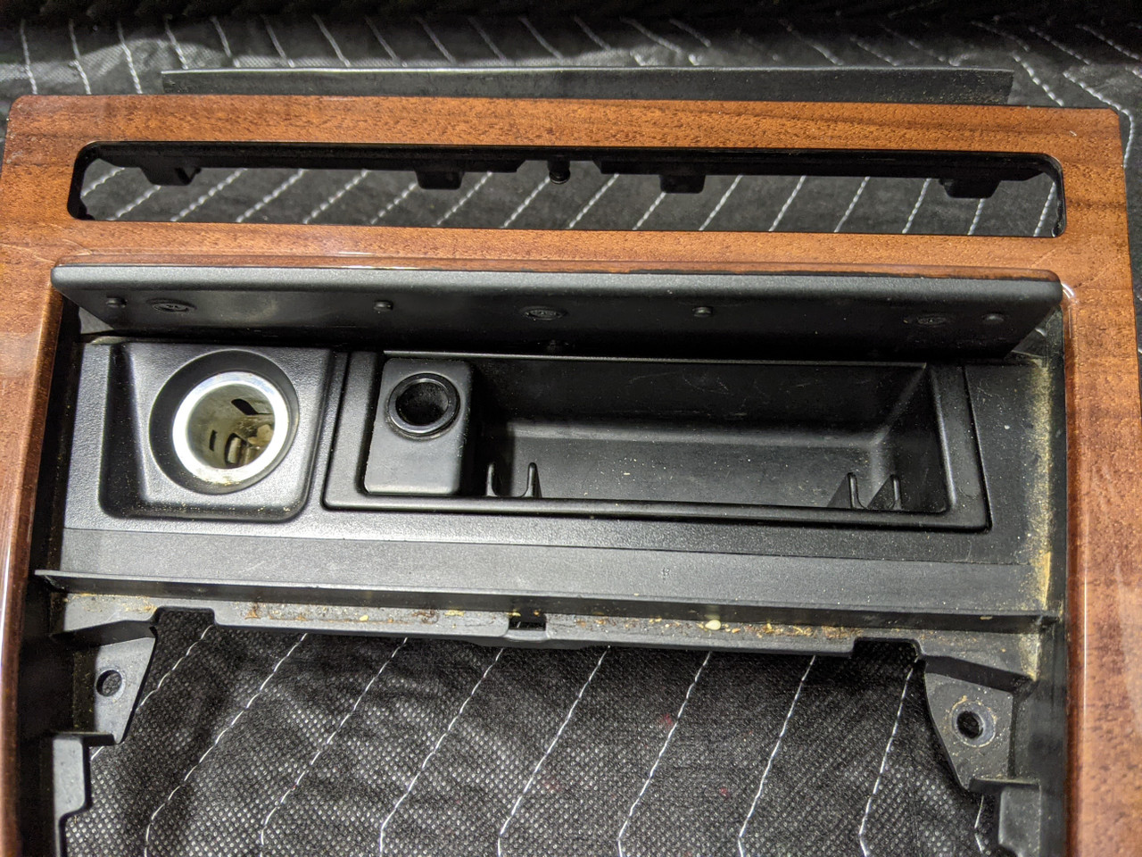 BMW E63/E64 M6 6-Series Center Console Lower Shifter Trim Walnut 4ME 51167009312