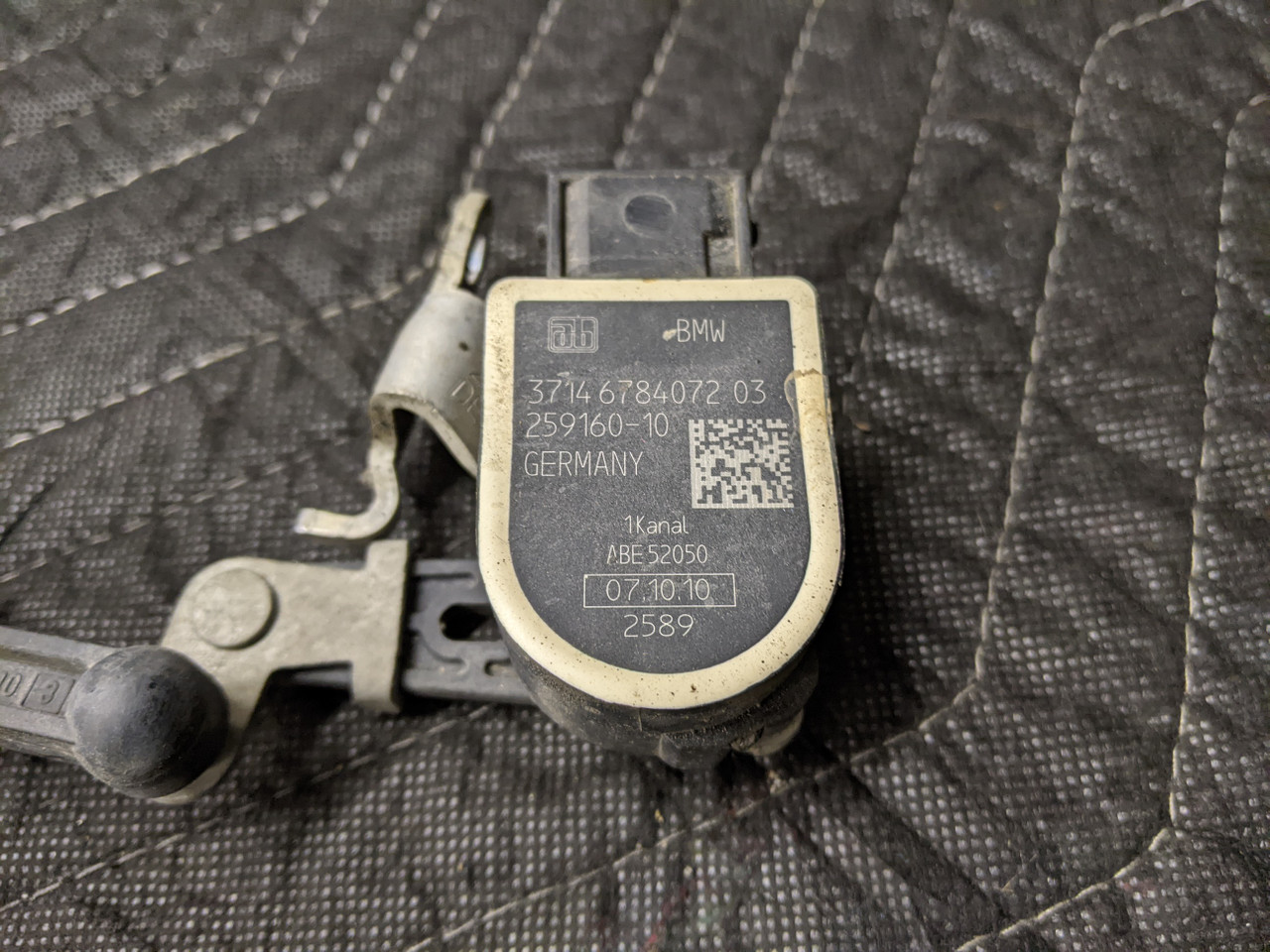 BMW F10 37146784072 | recycleBMWs.com | Used BMW Parts