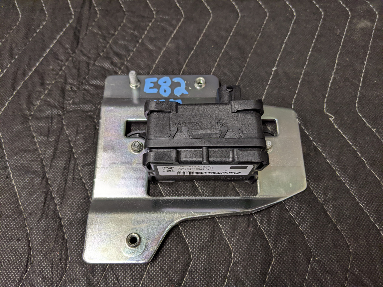 BMW E81/E82/E87/E88/E90/E91/E92/E93 Speed Sensor 34526781575