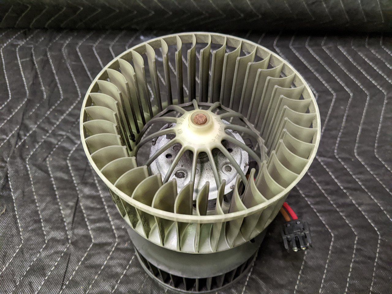 BMW E46 3-Series Blower Motor 64118372797