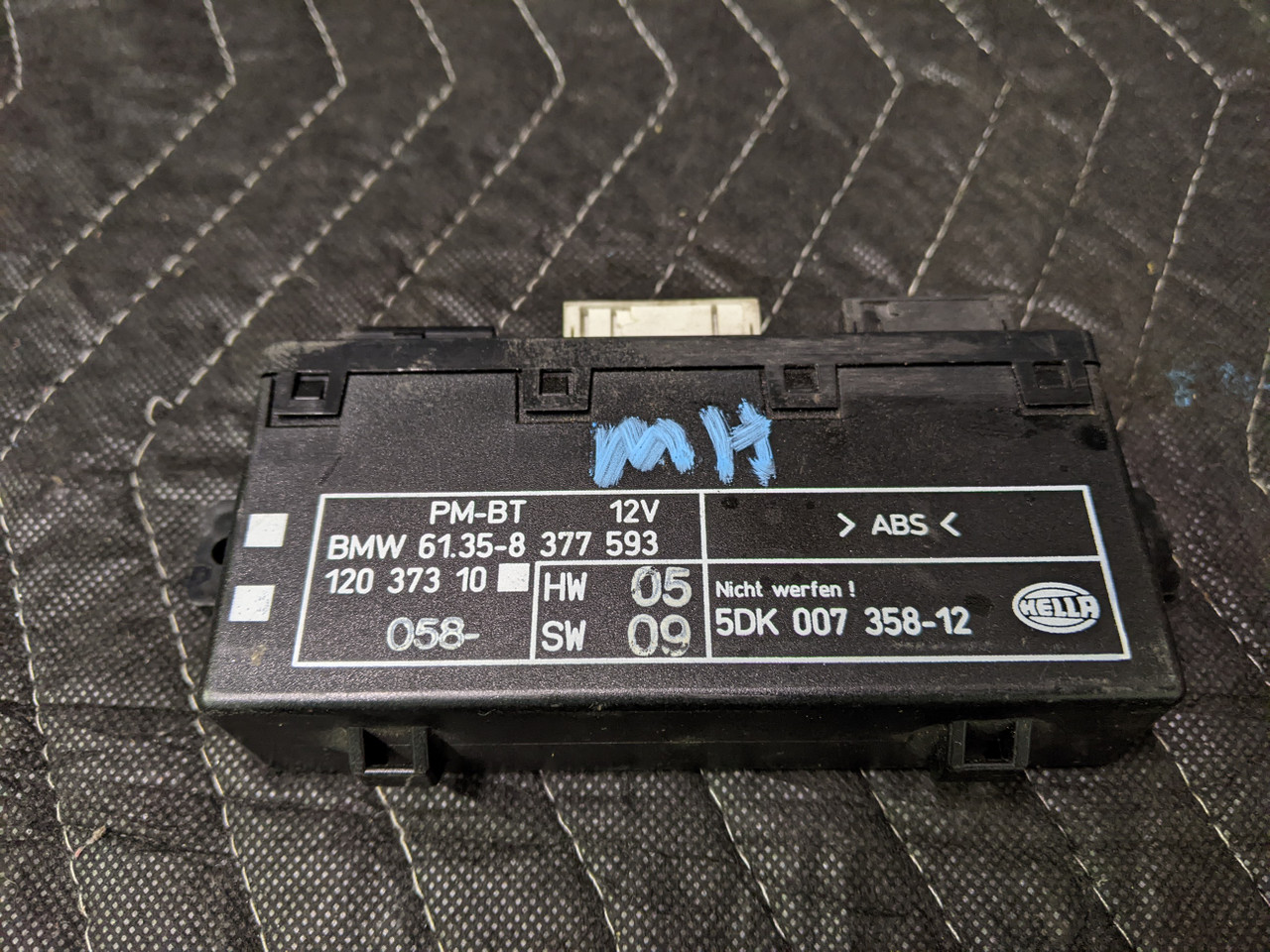 BMW E39 5-Series Door Control Module 8377593