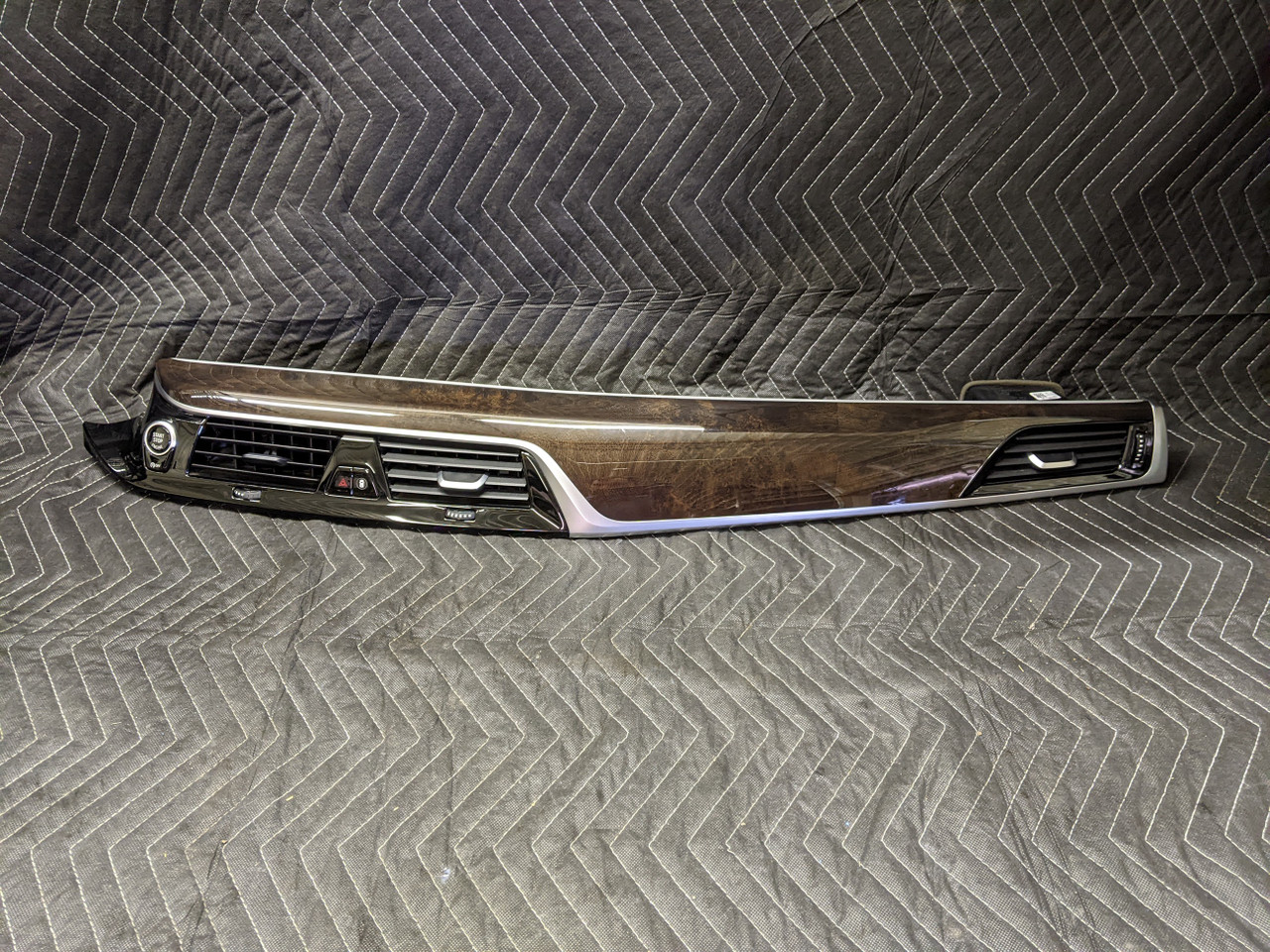 BMW G30/G31 5-Series Dash Center Trim Panel Burled Walnut 51459389481