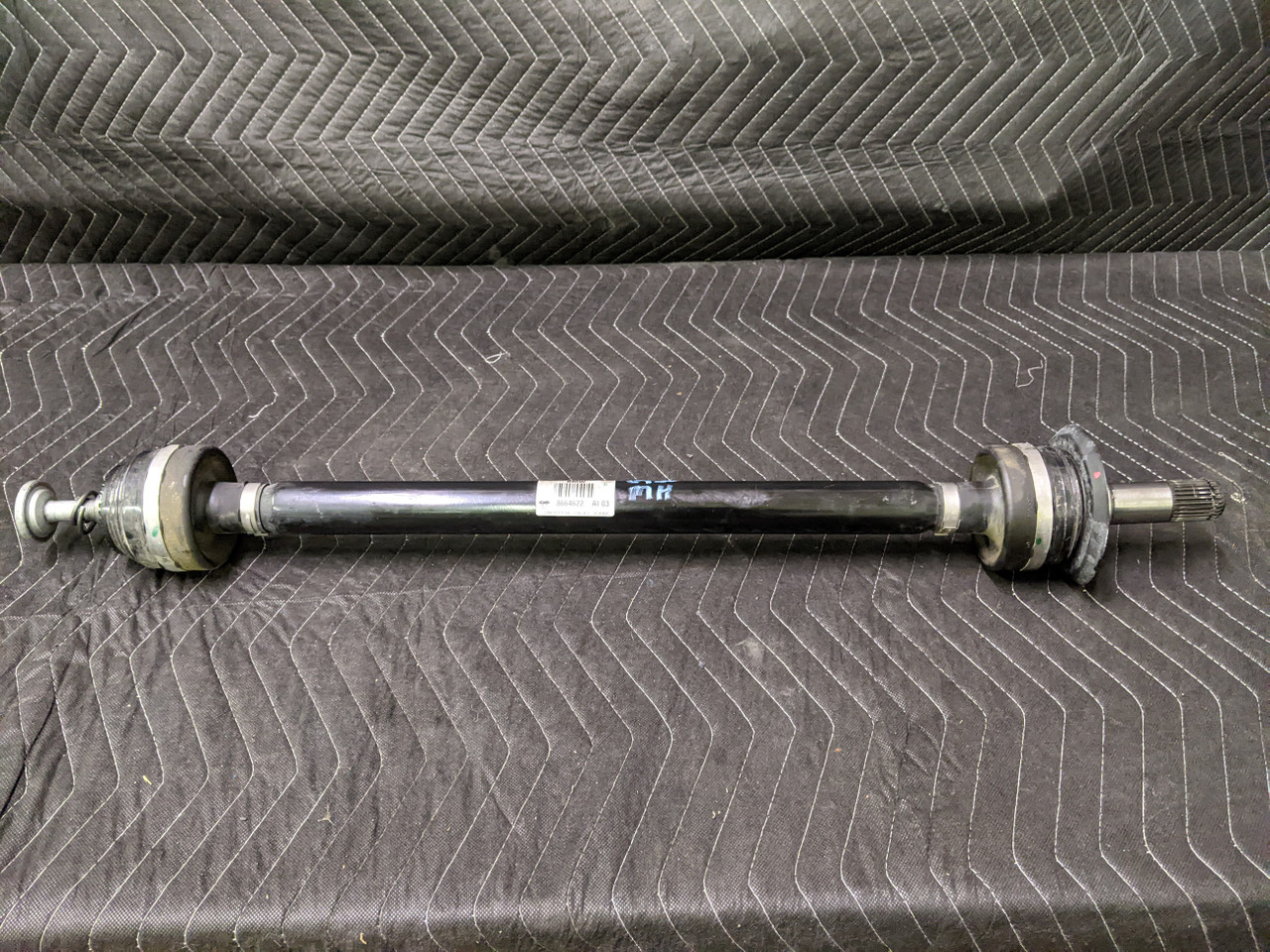 BMW G30/G31 5-Series Output Axle Shaft Rear Right 33208664622