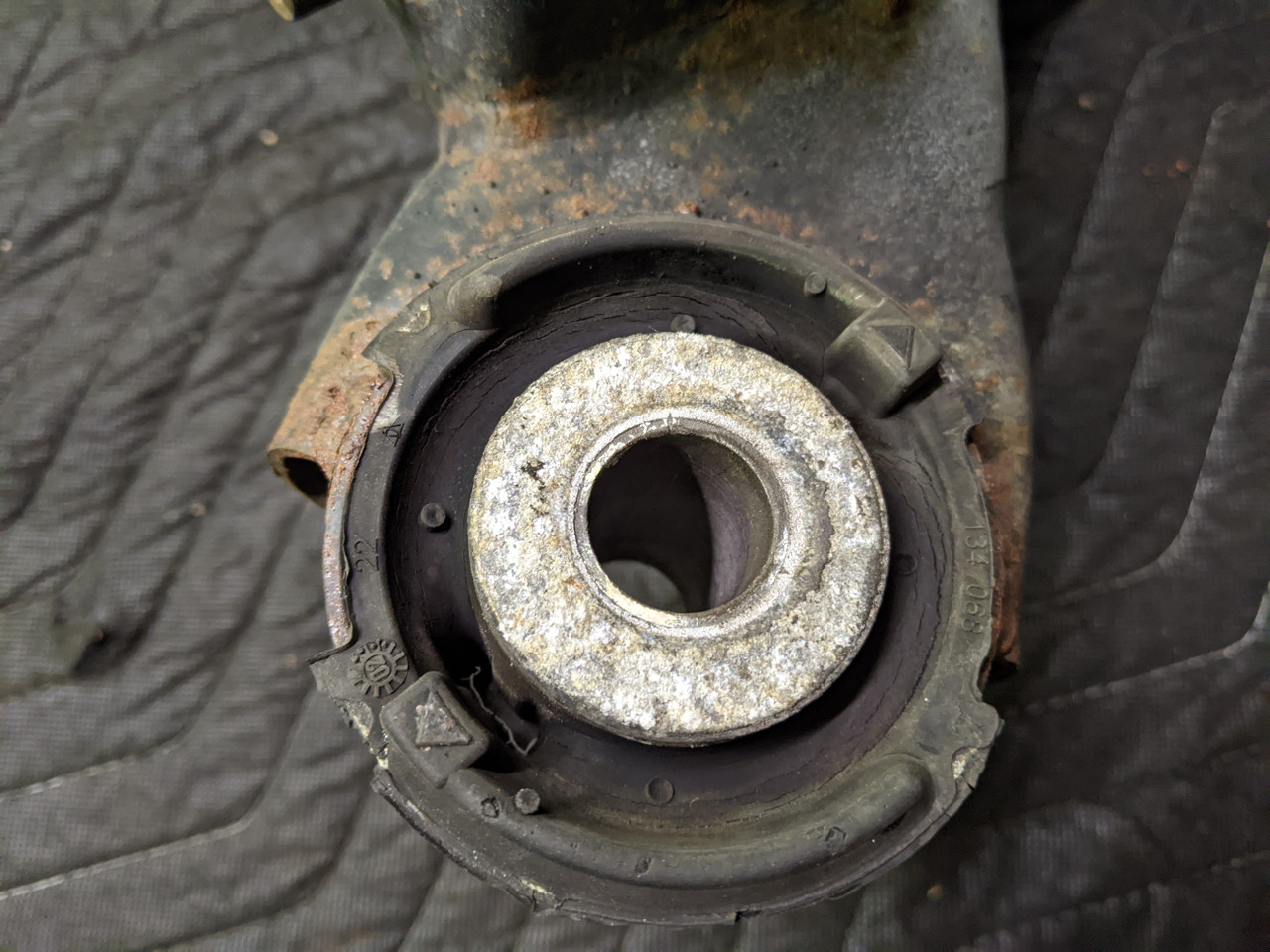 BMW E46 33312282490 | recycleBMWs.com | Used BMW Parts