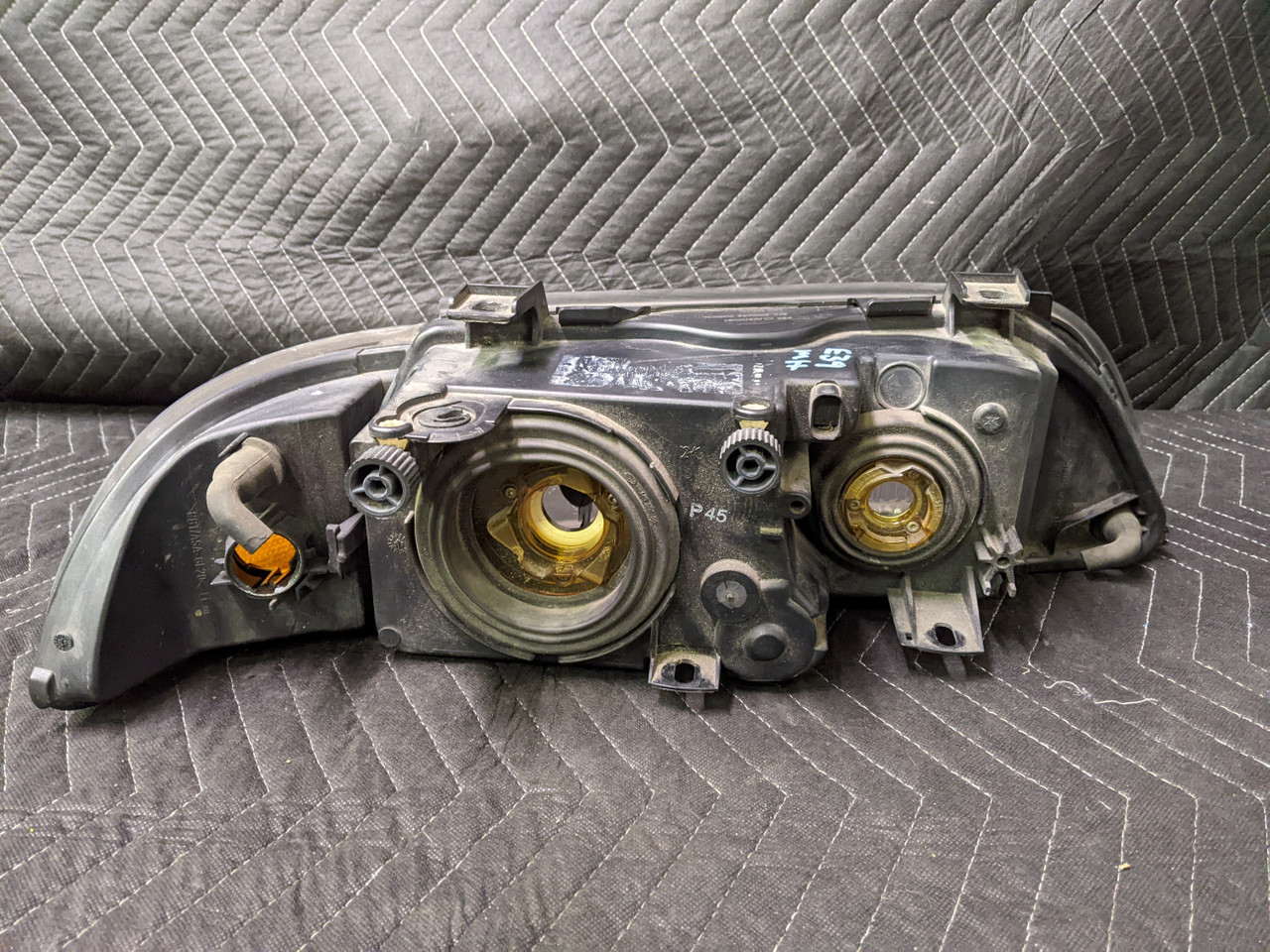 BMW E39 63128385091 | recycleBMWs.com | Used BMW Parts