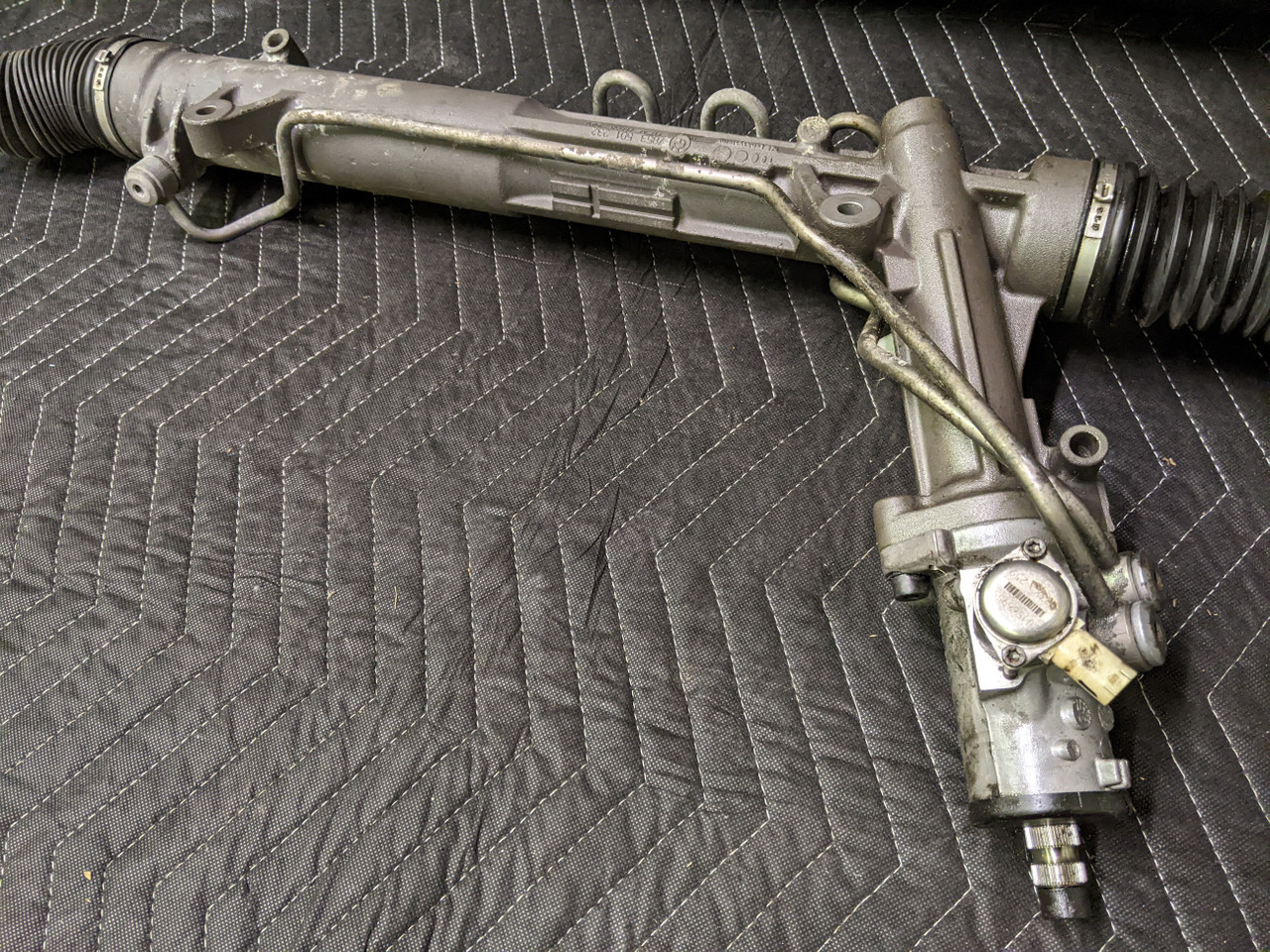 BMW E60 2283350 Used BMW Parts