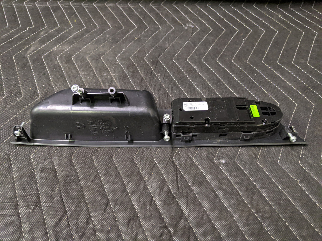 Genuine BMW E60 E61 E83 Window Lifter Switch - Passenger Side (Left/N/S) 6922244 - Used, Grade A