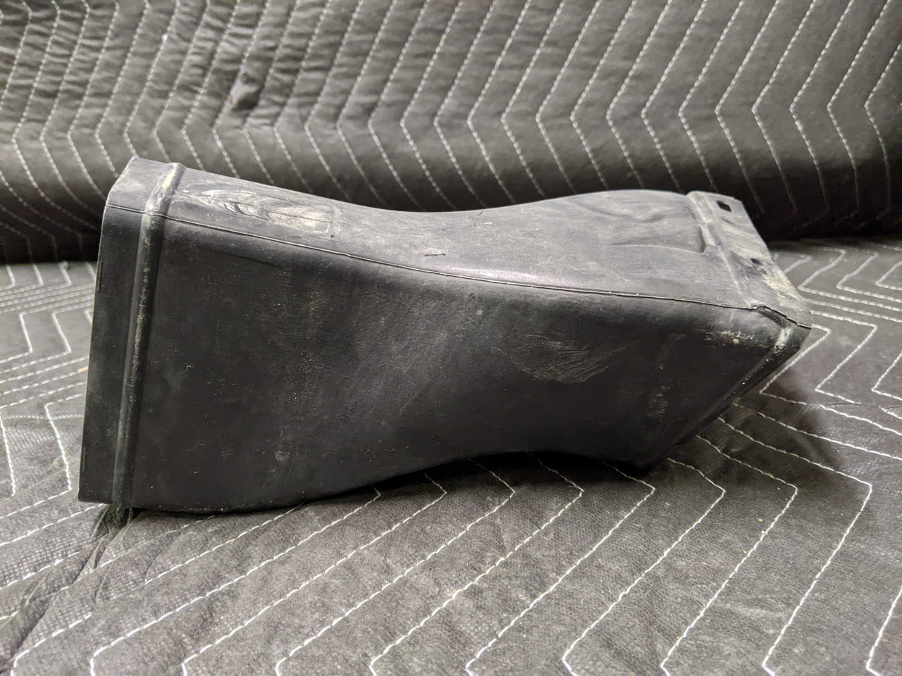 BMW E60/E61 5-Series Front Right Brake Air Duct 51117178086