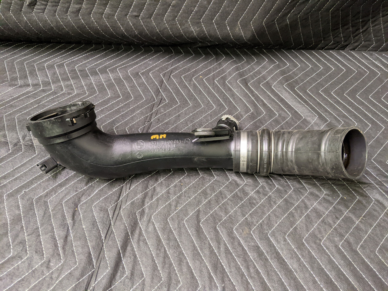 BMW E60/E61 5-Series N54 Charge Air Induction Pipe 13717600011