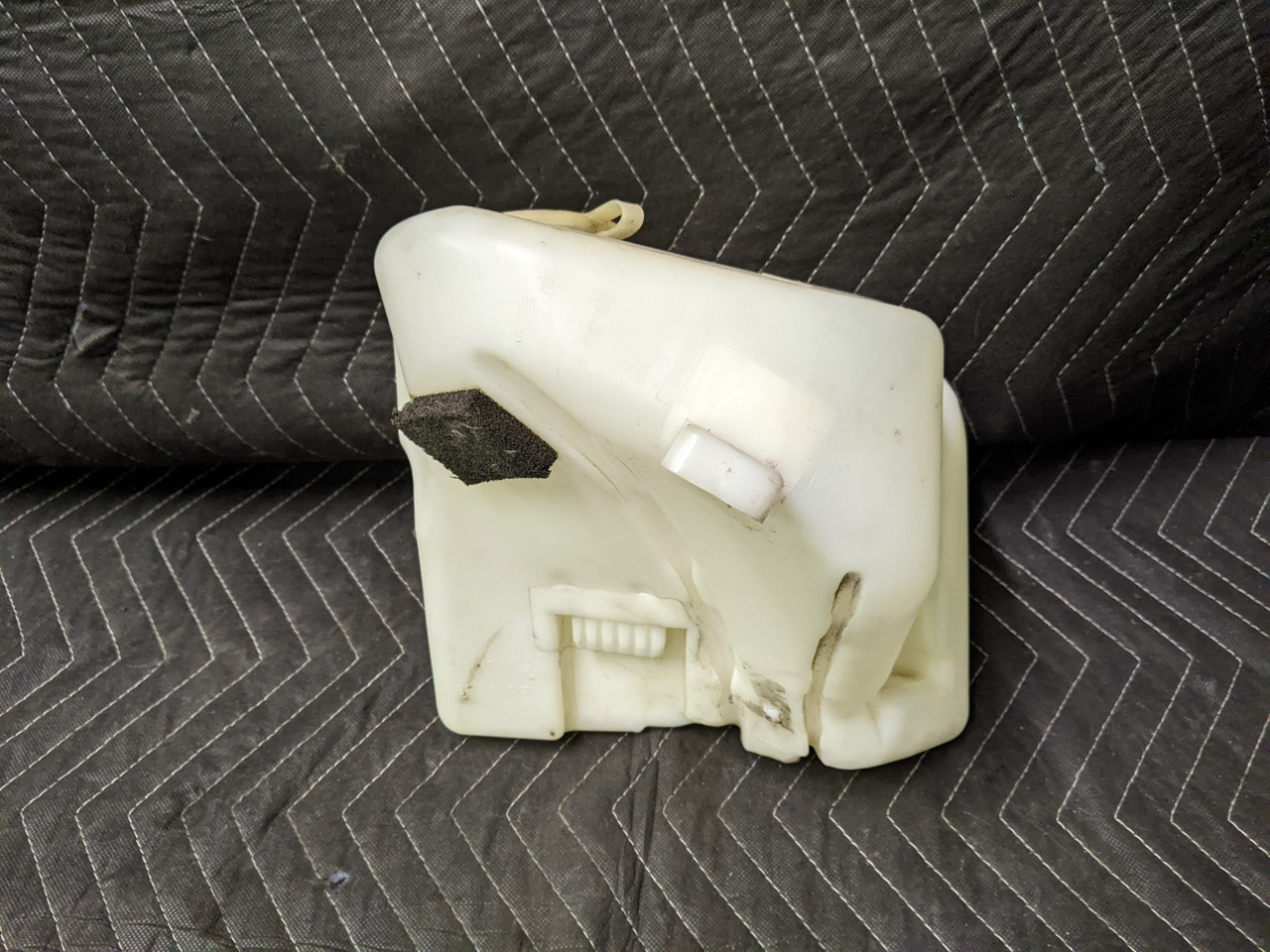 BMW Z3 61678366423 | recycleBMWs.com | Used BMW Parts