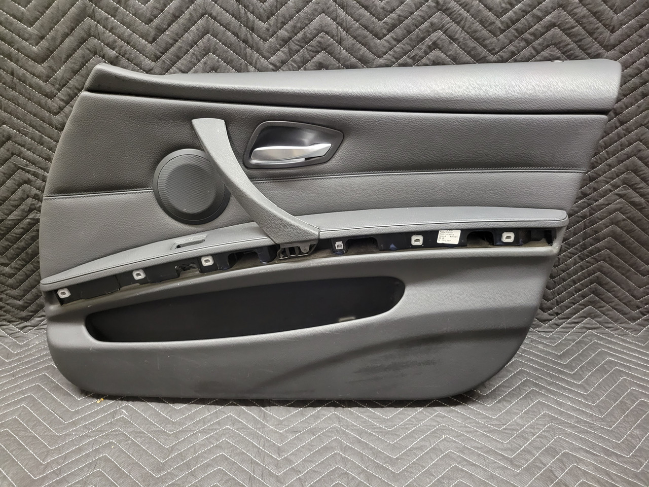 BMW E90/E91 3-Series Leather Front Right Passenger Door Panel 51417217542