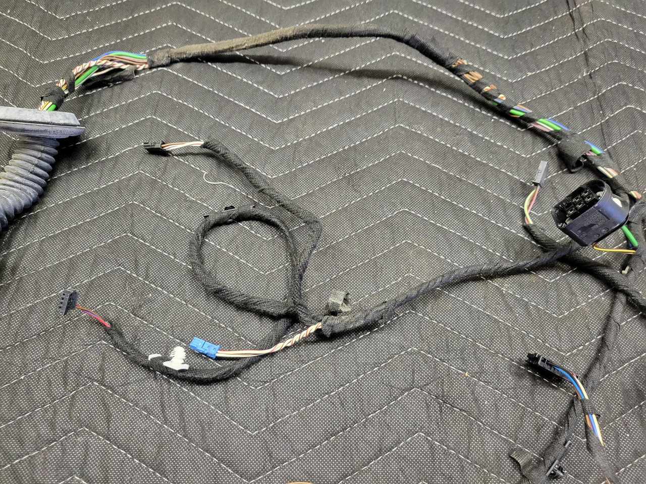 BMW F30 3-Series Rear Door Wiring Harness 61129286250