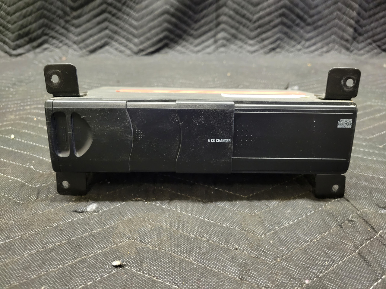 BMW E46 65126913389 | recycleBMWs.com | Used BMW Parts