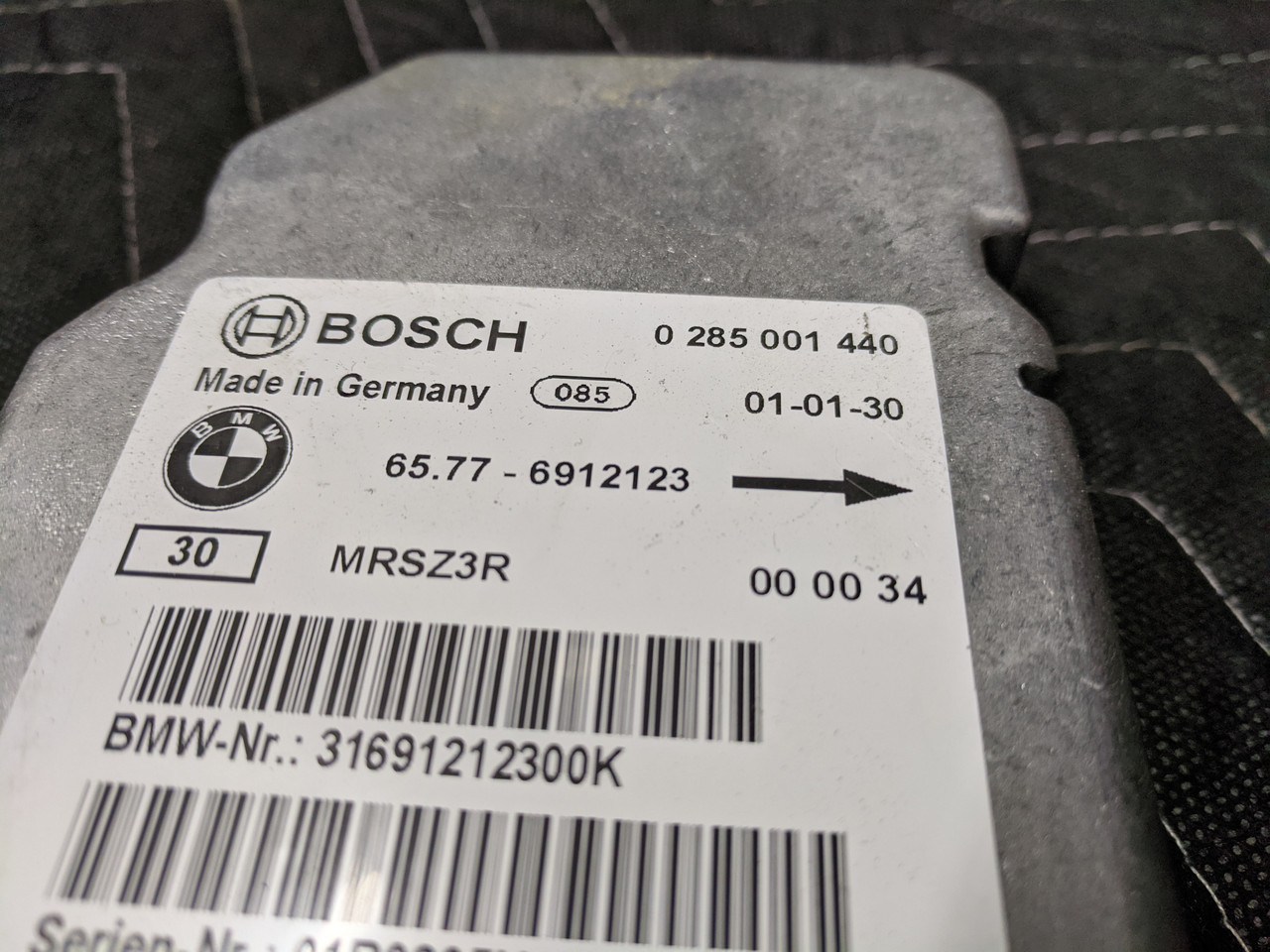 BMW E46 Airbag Control Module Bosch 65776912123
