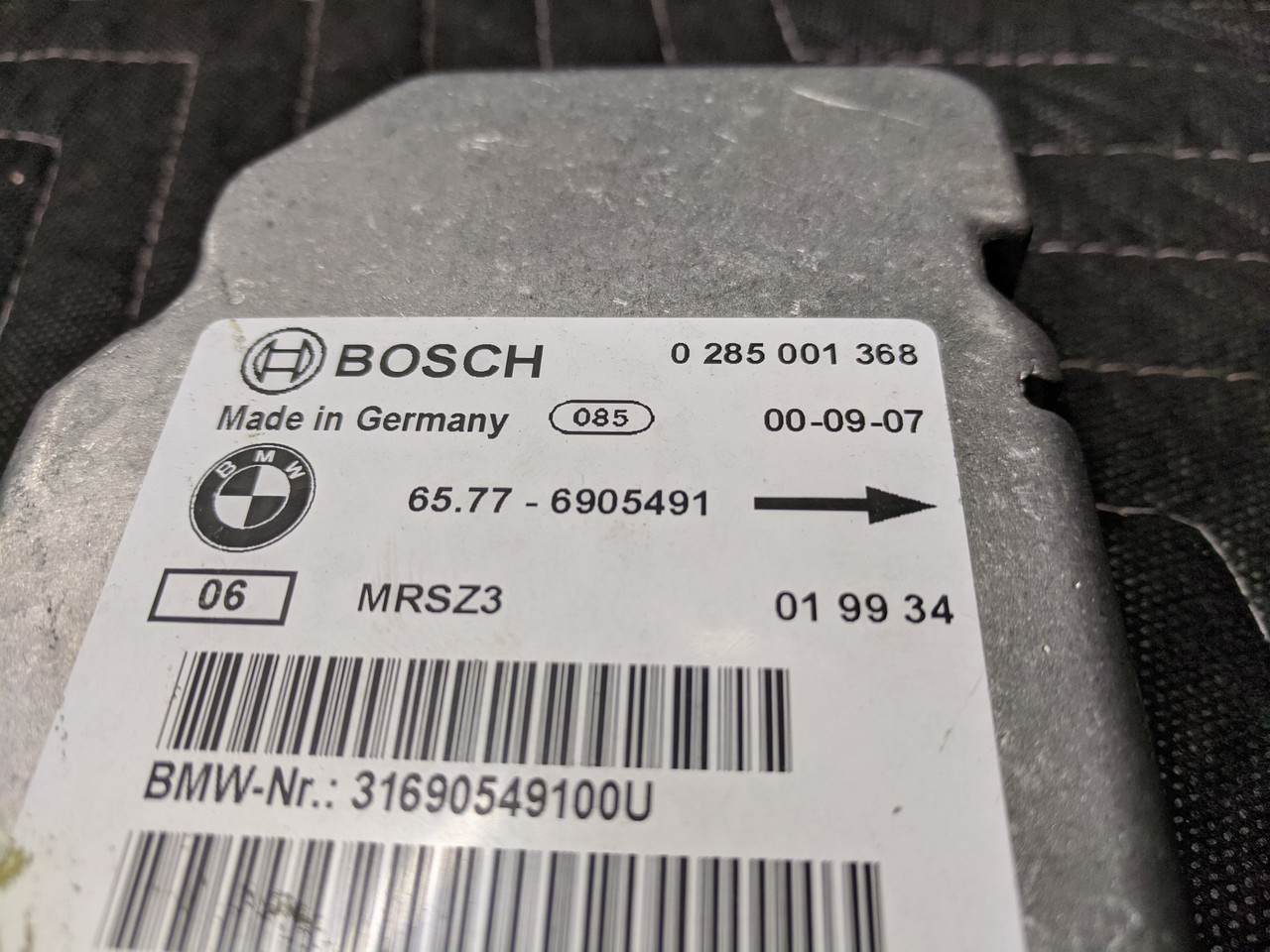 BMW E46 Airbag Control Module Bosch 65776905491