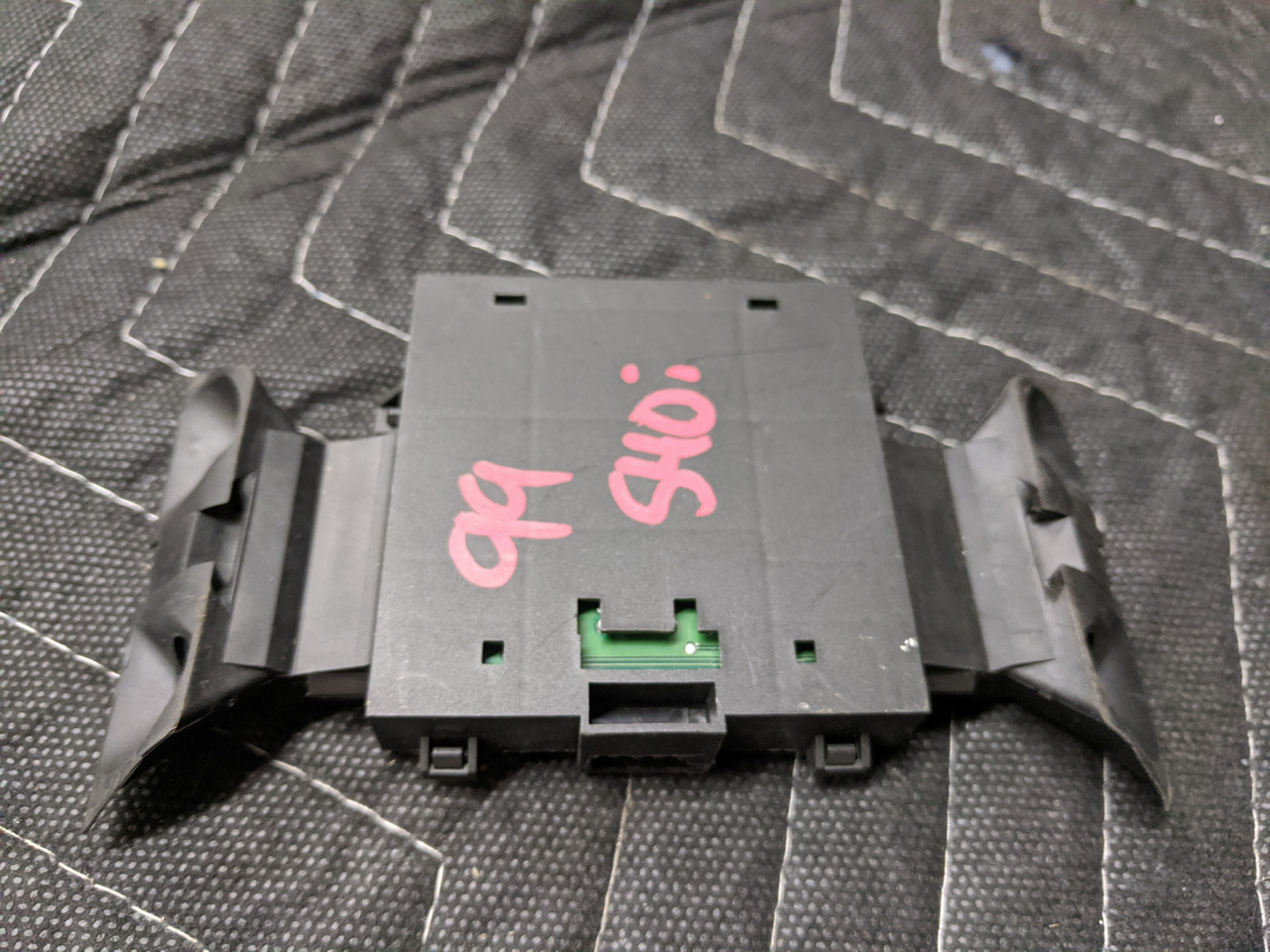 BMW E46 Ultrasonic Alarm Sensor Module 65758379938