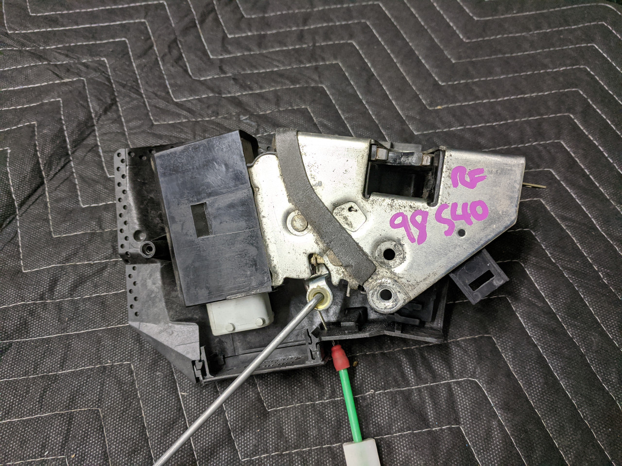 BMW E39 8235126 | recycleBMWs.com | Used BMW Parts