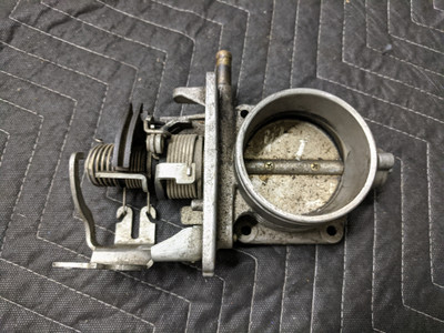 BMW E36/E38/E39 Throttle Body Housing Assembly 13541433237 BMW E36/E38/E39 Throttle Body Housing Assembly 13541433237