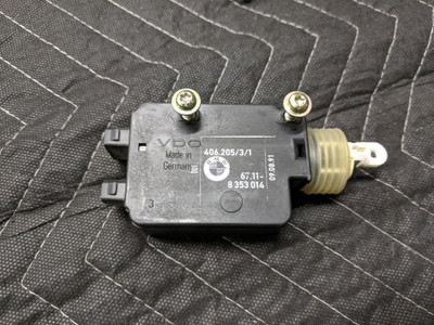 BMW E36 3-Series Door Lock Actuator Trunk 67118353014 BMW E36 3-Series Door Lock Actuator Trunk 67118353014