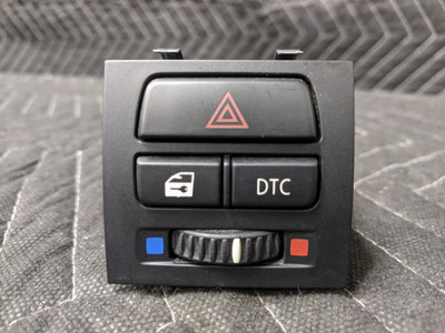 BMW E90/E91/E92/E93 3-Series Hazard Central Lock DTC Switch 61319132421 BMW E90/E91/E92/E93 3-Series Hazard Central Lock DTC Switch 61319132421