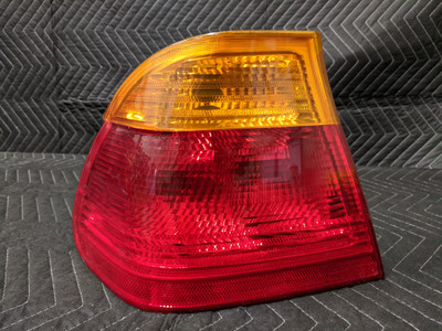 BMW E46 3-Series Tail Light Left Driver 63218364921 BMW E46 3-Series Tail Light Left Driver 63218364921