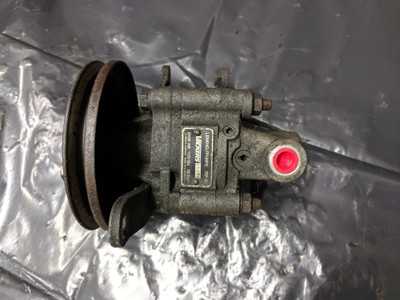 BMW E30 3-Series Power Steering Pump Vickers 32411130084 BMW E30 3-Series Power Steering Pump Vickers 32411130084