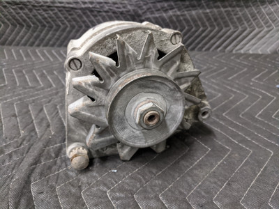 BMW E28/E30 3-Series 5-Series Z1 Alternator 90 Amp Bosch 0120469777 12312287828 BMW E28/E30 3-Series 5-Series Z1 Alternator 90 Amp Bosch 0120469777 12312287828