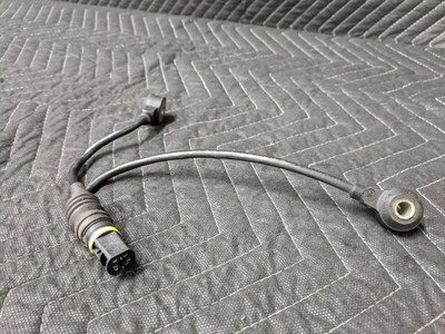 BMW E36/E38/E39 Knock Ping Sensor Siemens 12141703276 BMW E36/E38/E39 Knock Ping Sensor Siemens 12141703276
