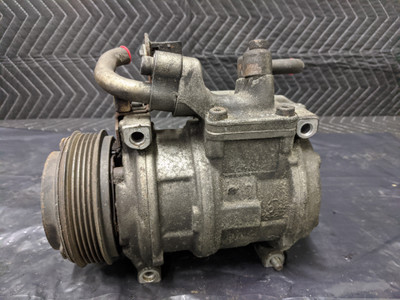 BMW E38 7-Series Air Conditioning A/C Compressor Pump 64528391880 BMW E38 7-Series Air Conditioning A/C Compressor Pump 64528391880