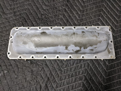 BMW E31/E32/E34/E38/E39/E52/E53 M60 M62 Engine Block Valley Cover Cap 11141742042 BMW E31/E32/E34/E38/E39/E52/E53 M60 M62 Engine Block Valley Cover Cap 11141742042